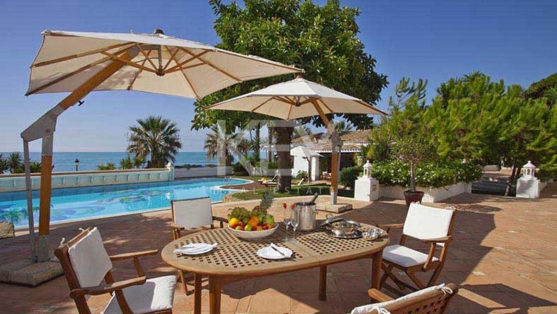 Villa Opulence: beachfront grandeur short-term rental on Marbella's Golden Mile
