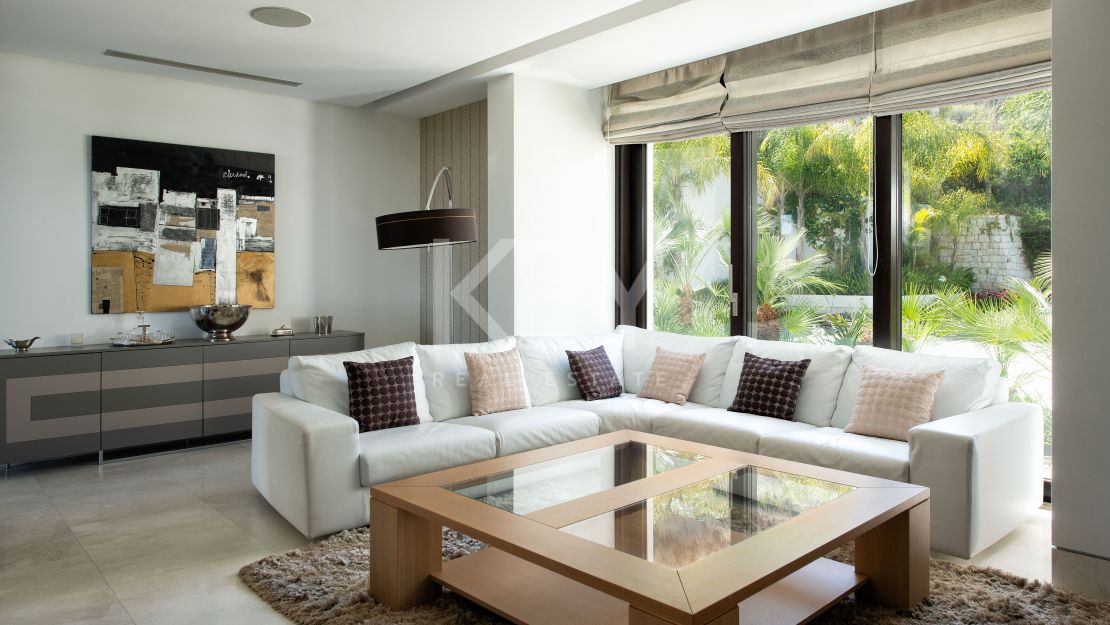 Villa Hollywood: a Luxury Villa with Sea Views in La Zagaleta, Benahavis