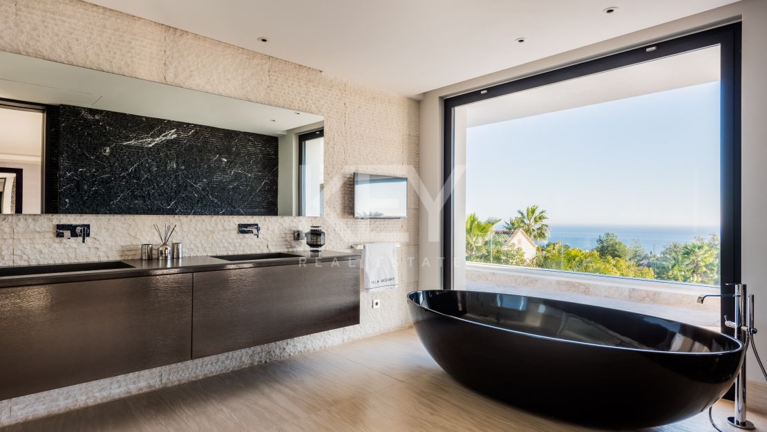 Villa Malibu: ultra modern villa in Sierra Blanca, Golden Mile