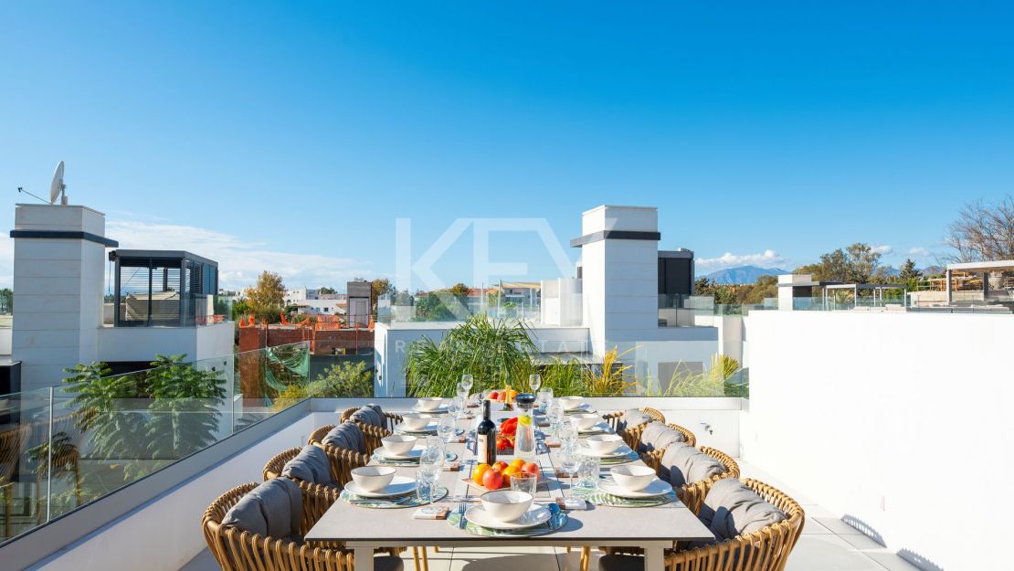 Contemporary beachside Villa with rooftop terrace, heated pool, and panoramic sea views close to Puerto Banús in Rio Verde, Marbella Golden Mile