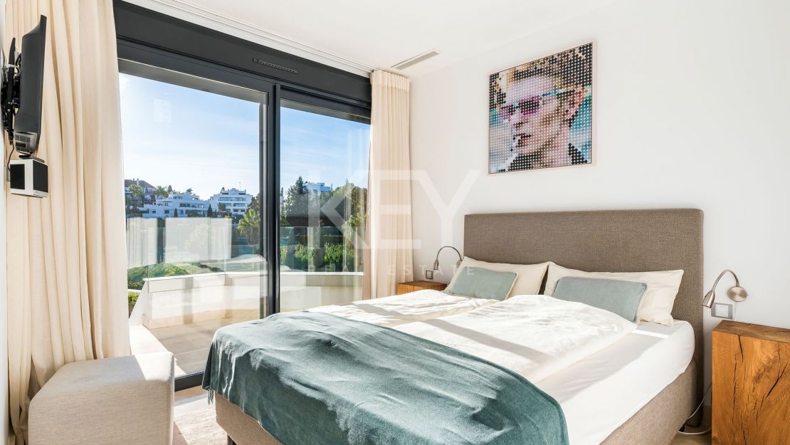 Exclusive villa with sea views and modern amenities near Puente Romano and Marbella Club on Marbella’s Golden Mile