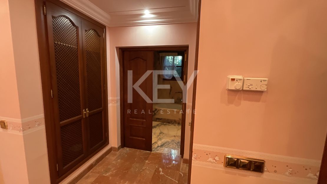 Luxury Villa with spectacular valley views and premium amenities in La Zagaleta