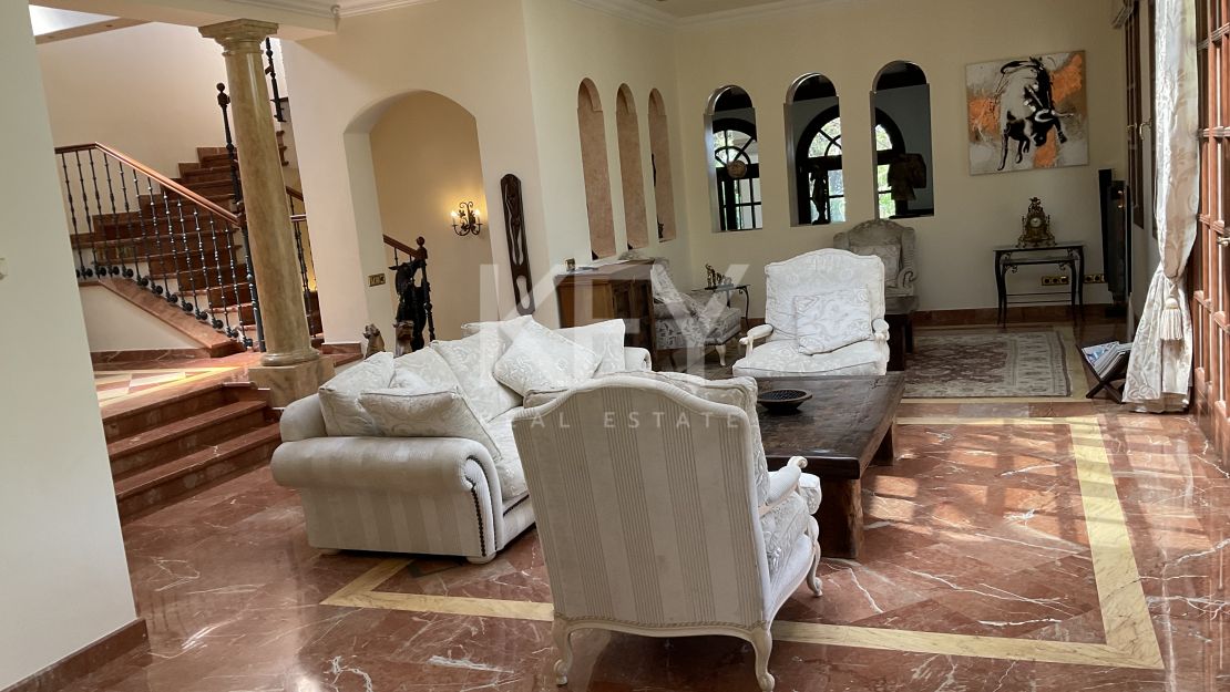 Luxury Villa with spectacular valley views and premium amenities in La Zagaleta