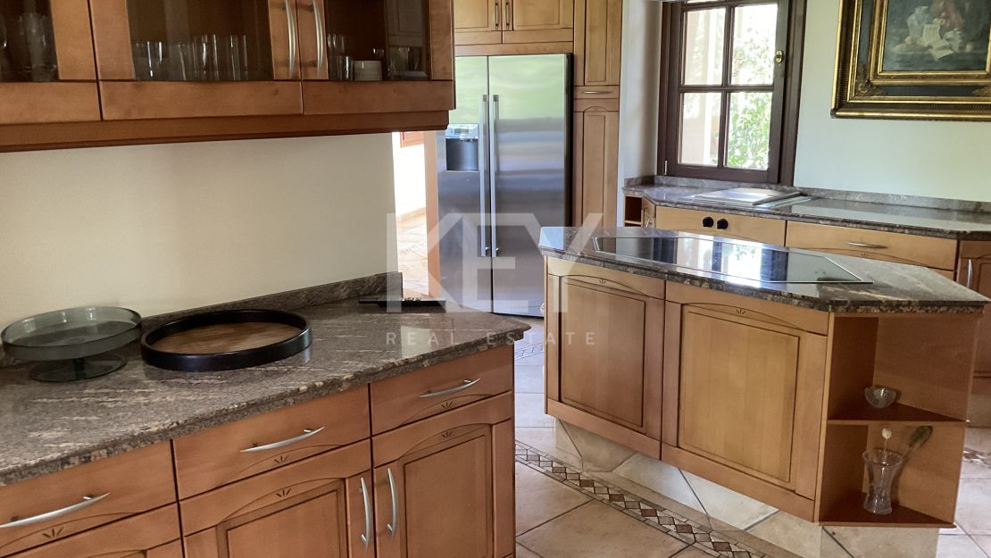 Luxury Villa with spectacular valley views and premium amenities in La Zagaleta