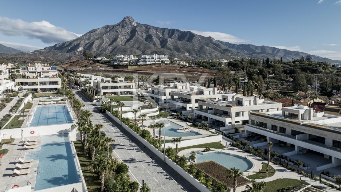 Modern Duplex in Epic Marbella – prime location and exceptional amenities, Marbella Golden Mile