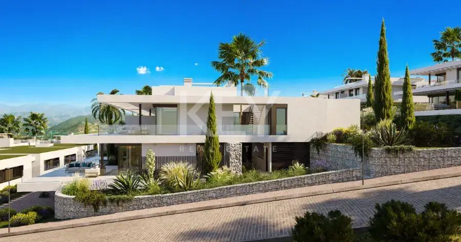 Luxurious apartment with Panoramic Views and Golf Access in Marbella East
