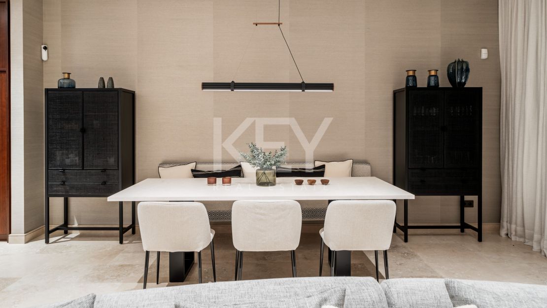 Modern 3-bedroom apartment with sea views in Casares