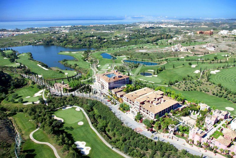 Luxurious 4-Bedroom Villa with sea views in Los Flamingos, Benahavís
