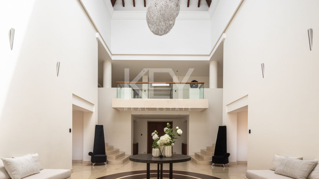 Villa La Concha: luxurious living in Cascada de Camoján, Marbella