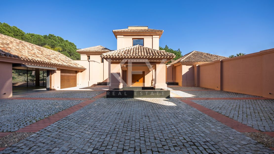 Villa La Concha: luxurious living in Cascada de Camoján, Marbella