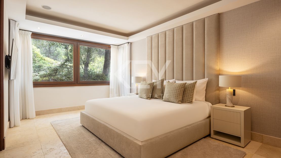 Villa La Concha: luxurious living in Cascada de Camoján, Marbella