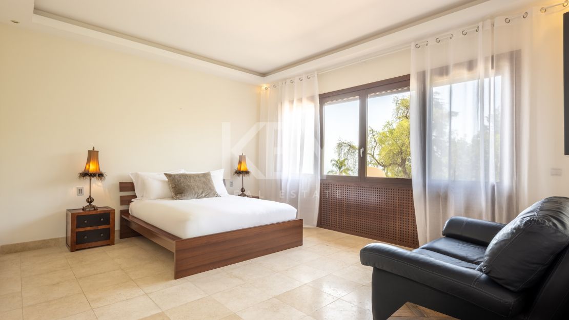 Villa La Concha: luxurious living in Cascada de Camoján, Marbella