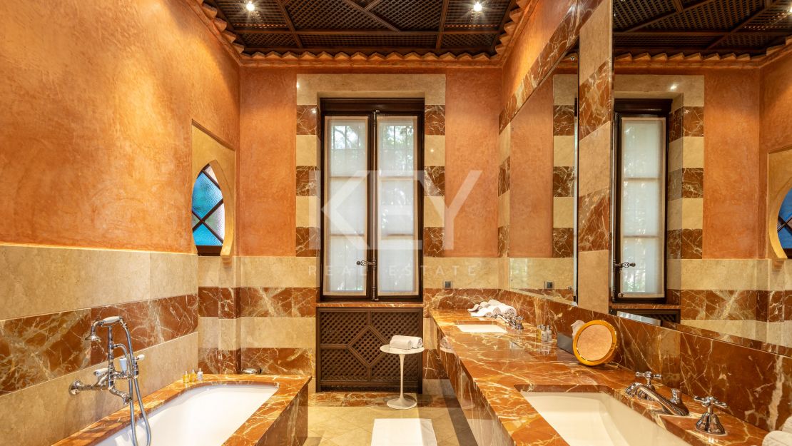 Villa El Jardín: Andalusian elegance in Sierra Blanca, Marbella