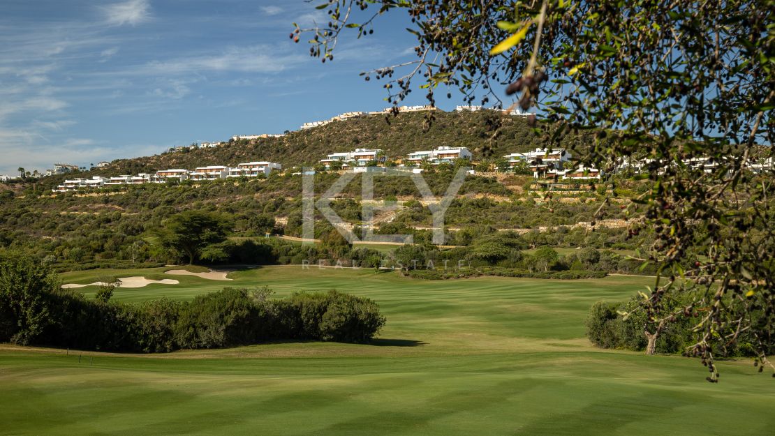 Exclusive luxury rental ground floor appartment with concierge service in Finca Cortesin, Casares