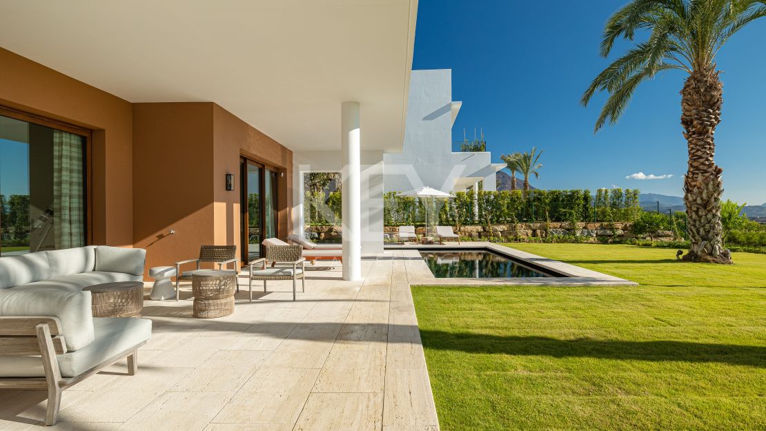 Exclusive luxury rental ground floor appartment with concierge service in Finca Cortesin, Casares