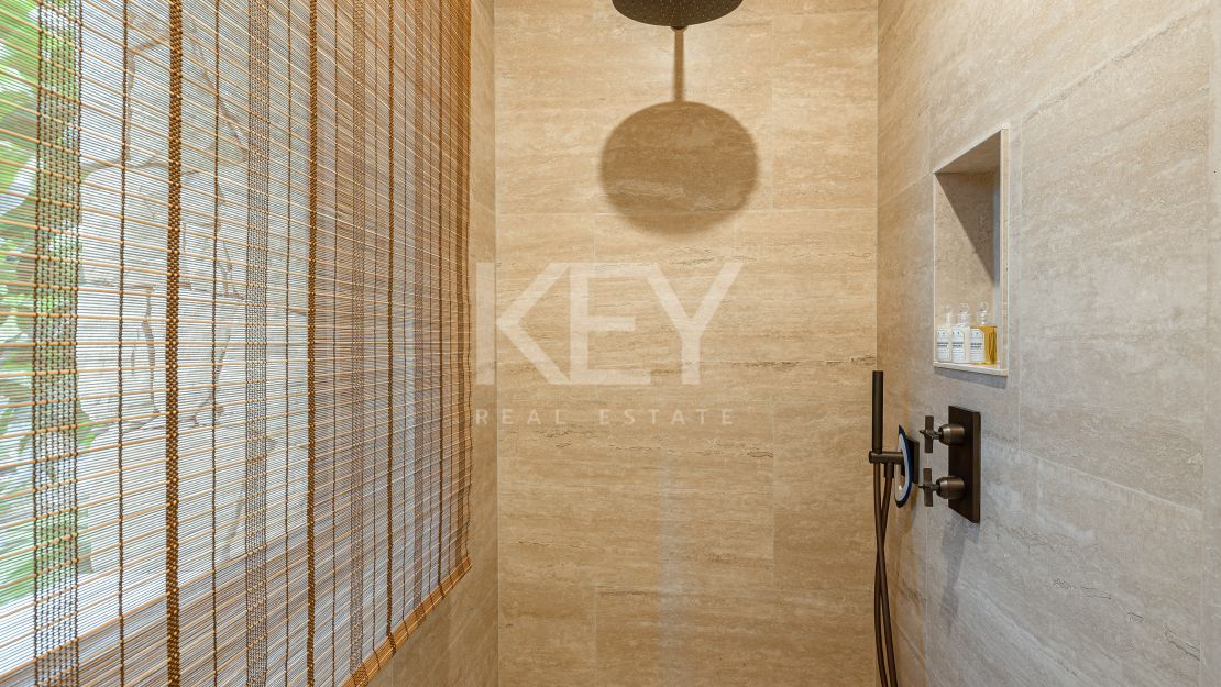 Exclusive luxury rental ground floor appartment with concierge service in Finca Cortesin, Casares