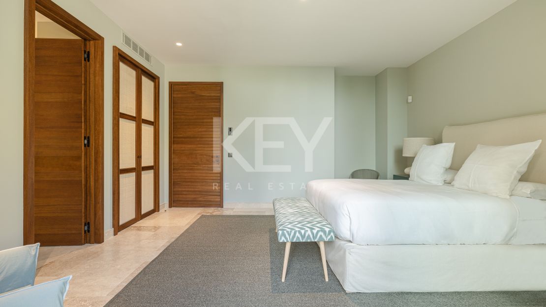 Exclusive luxury rental ground floor appartment with concierge service in Finca Cortesin, Casares
