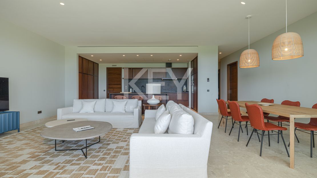 Exclusive luxury rental ground floor appartment with concierge service in Finca Cortesin, Casares
