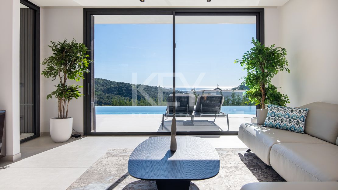 Luxurious newly built villa with panoramic views in Lomas de La Quinta, Benahavís