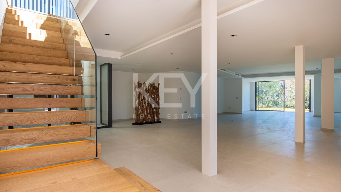 Luxurious newly built villa with panoramic views in Lomas de La Quinta, Benahavís