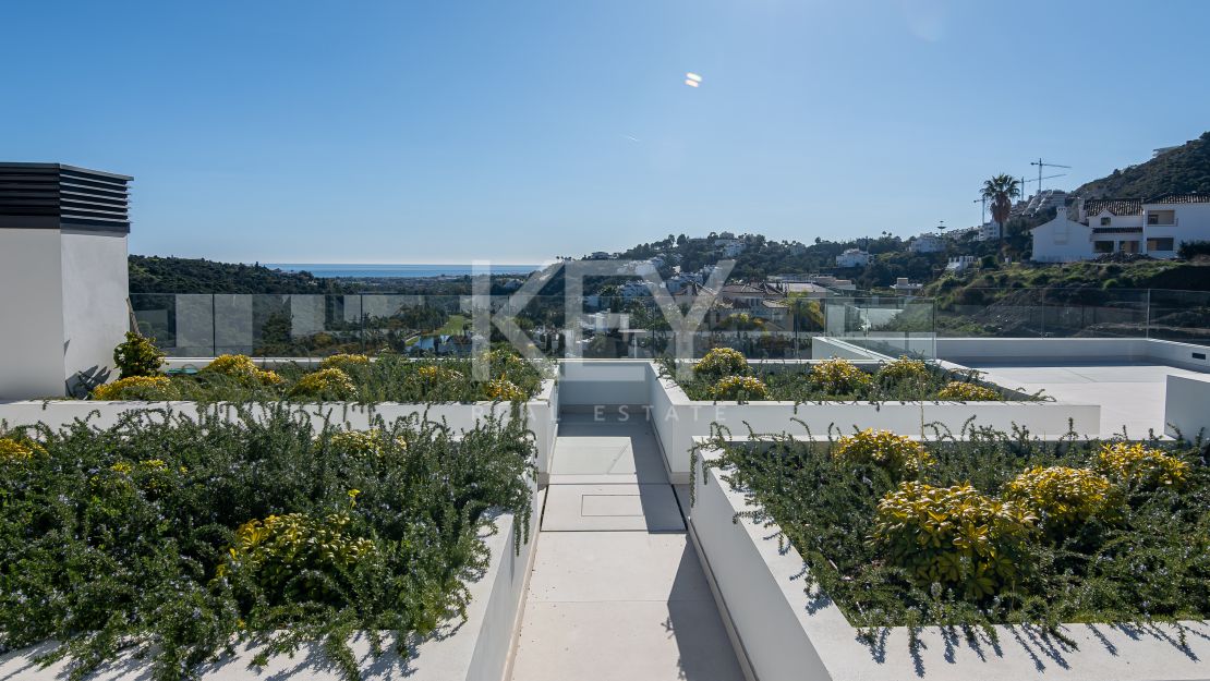 Luxurious newly built villa with panoramic views in Lomas de La Quinta, Benahavís