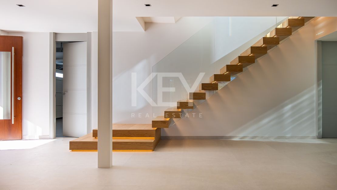 Luxurious newly built villa with panoramic views in Lomas de La Quinta, Benahavís