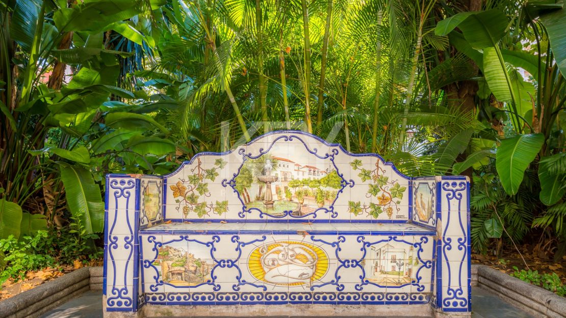 Andalucian elegance with breathtaking seav views in Finca Cortesin, Casares