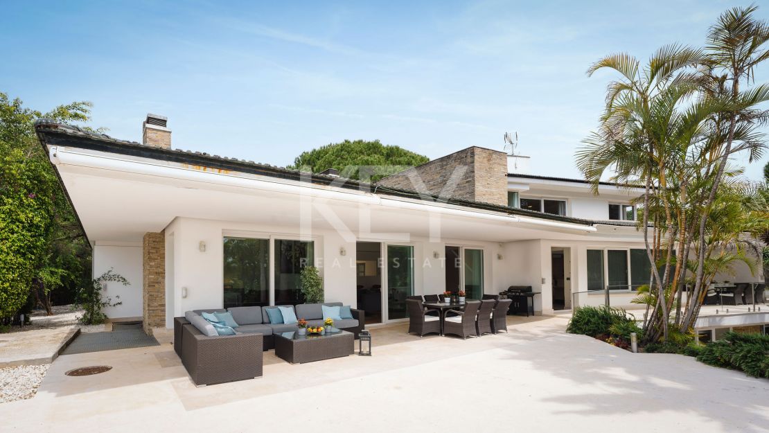 Luxury villa in Las Chapas Marbella for short term rent