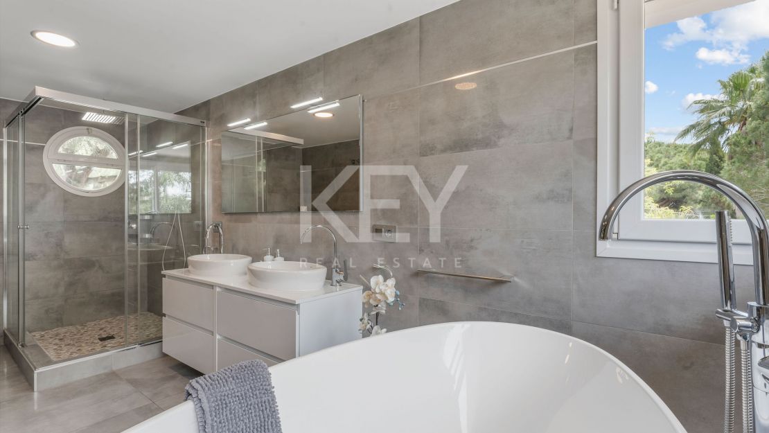 Luxury villa in Las Chapas Marbella for short term rent