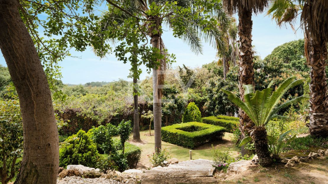 Luxury villa in Las Chapas Marbella for short term rent