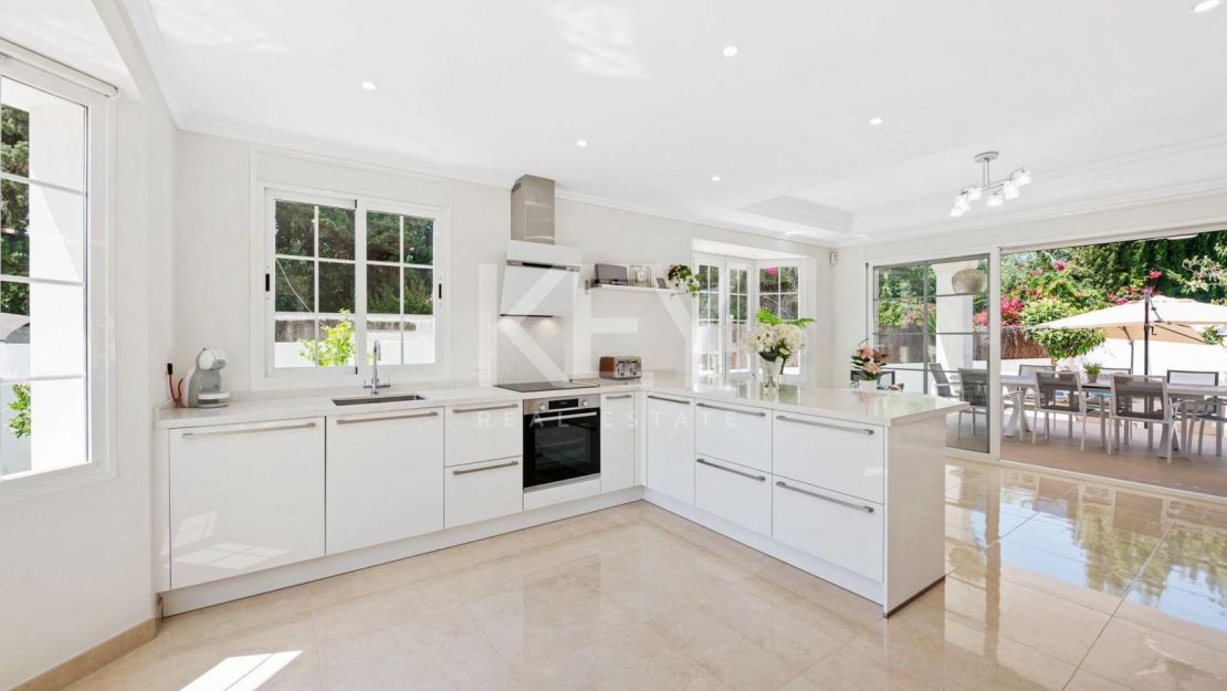 Luxury villa in Casablanca, Marbella Golden Mile