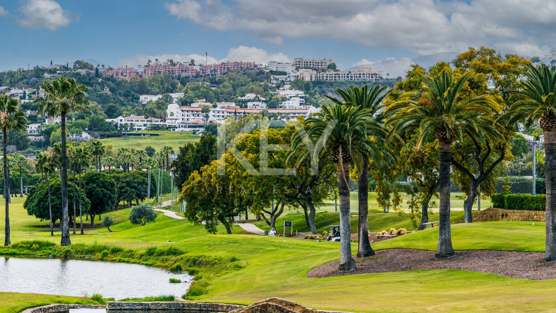 Luxury Mediterranean estate with golf, mountain and sea views in the exclusive Finca Cortesin, Casares