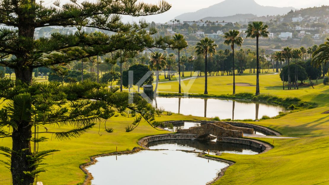 Luxury Mediterranean estate with golf, mountain and sea views in the exclusive Finca Cortesin, Casares