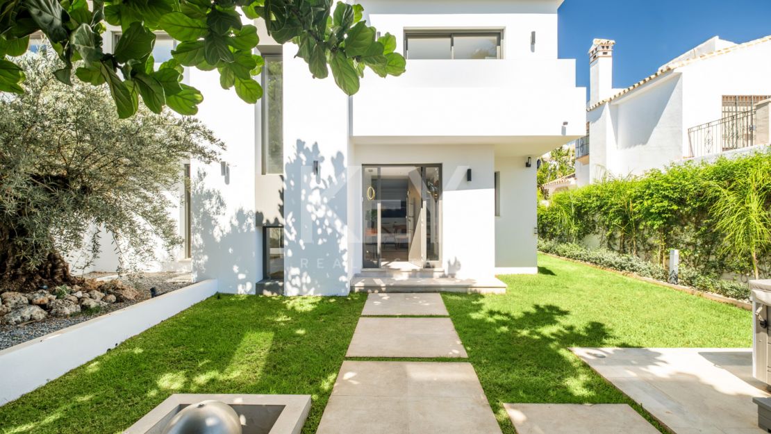 Современная роскошная вилла в престижном районе Марбельи – в шаговой доступности от Старого города и пляжей, Золотая Миля Марбельи