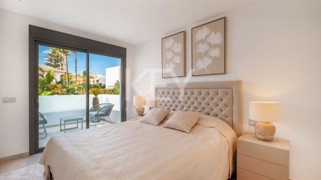 Современная роскошная вилла в престижном районе Марбельи – в шаговой доступности от Старого города и пляжей, Золотая Миля Марбельи