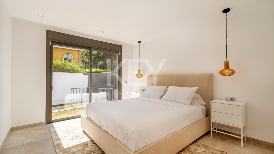 Современная роскошная вилла в престижном районе Марбельи – в шаговой доступности от Старого города и пляжей, Золотая Миля Марбельи