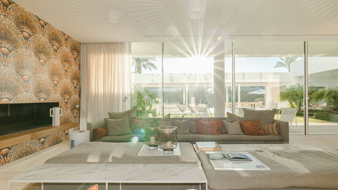 Exquisite Mediterranean villa: ultimate luxury and golf resort living  in Finca Cortesin