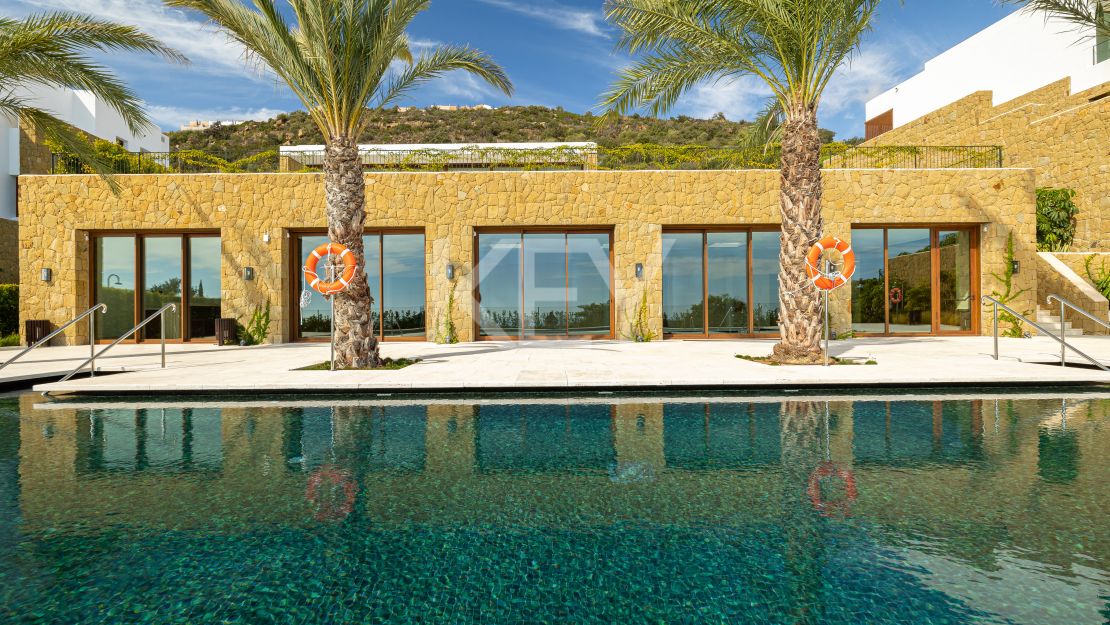 Exquisite apartment with concierge services in Finca Cortesin Resort, Casares