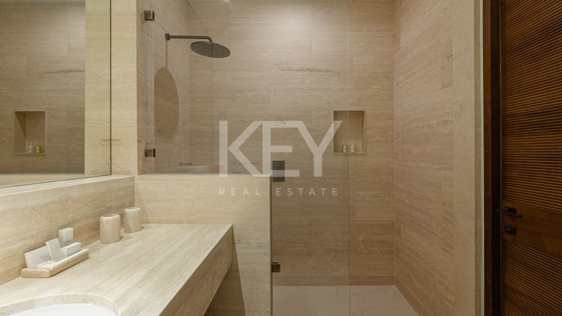 Exquisite apartment with concierge services in Finca Cortesin Resort, Casares