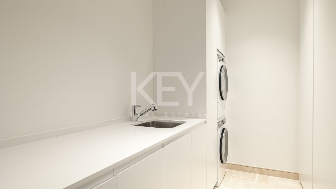 Exquisite apartment with concierge services in Finca Cortesin Resort, Casares