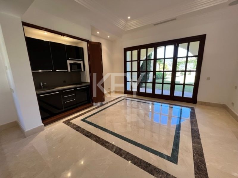 Fascinante villa en La Zagaleta con vistas al Mar Mediterráneo, Benahavis