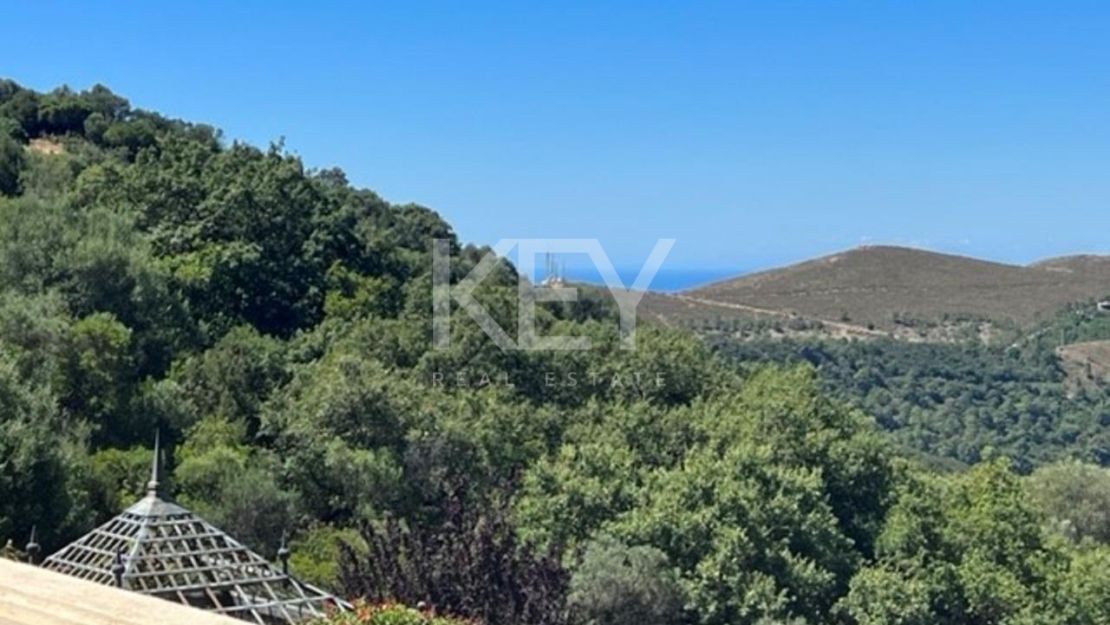 Fascinante villa en La Zagaleta con vistas al Mar Mediterráneo, Benahavis