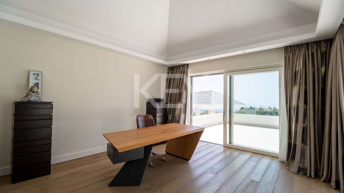 Villa Contemporánea de Alta Calidad en La Zagaleta, Benahavis