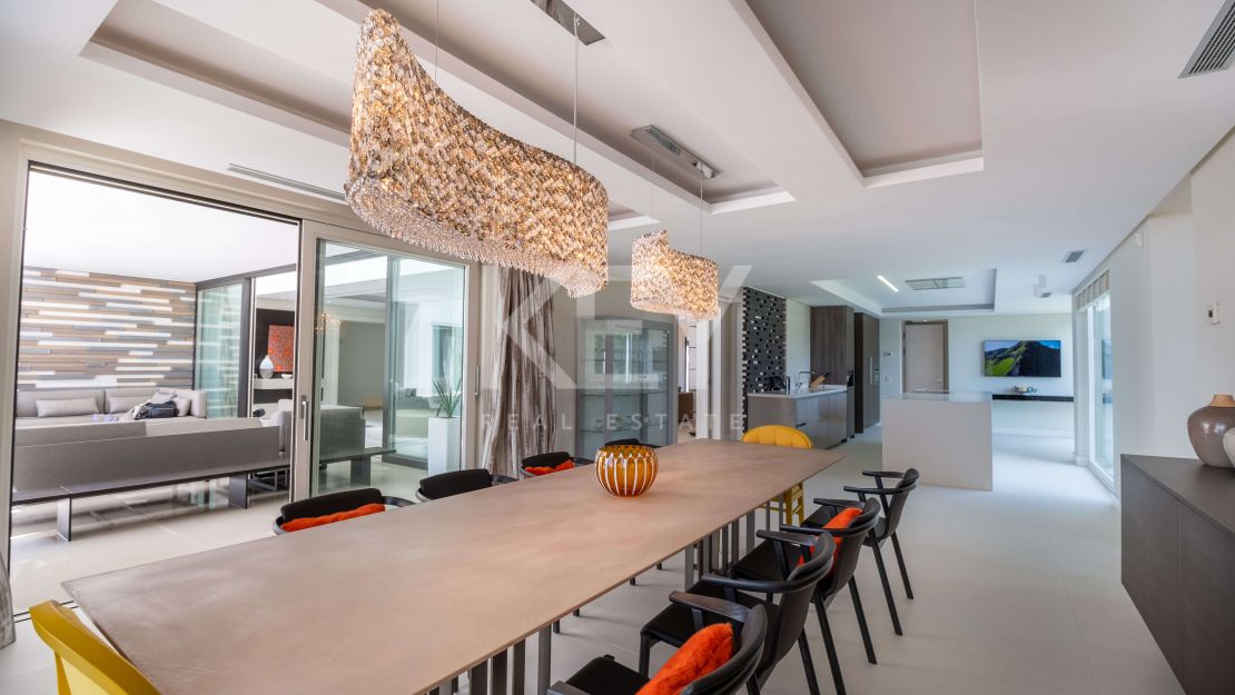 Villa Contemporánea de Alta Calidad en La Zagaleta, Benahavis