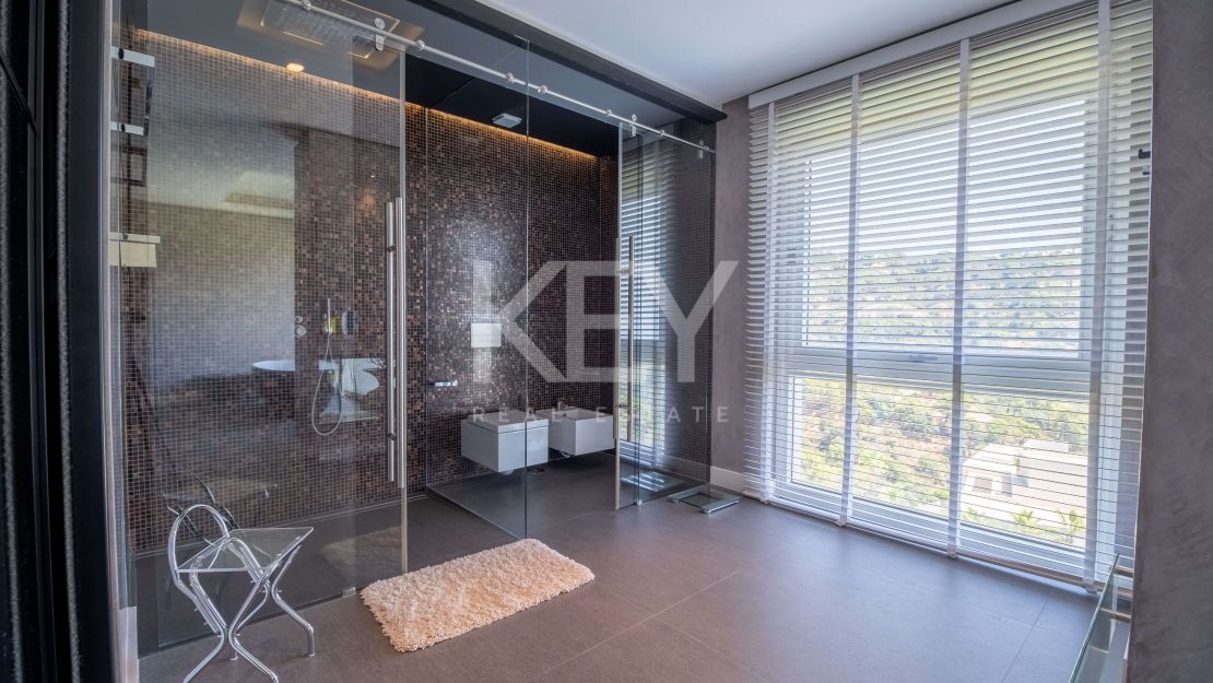 Villa Contemporánea de Alta Calidad en La Zagaleta, Benahavis