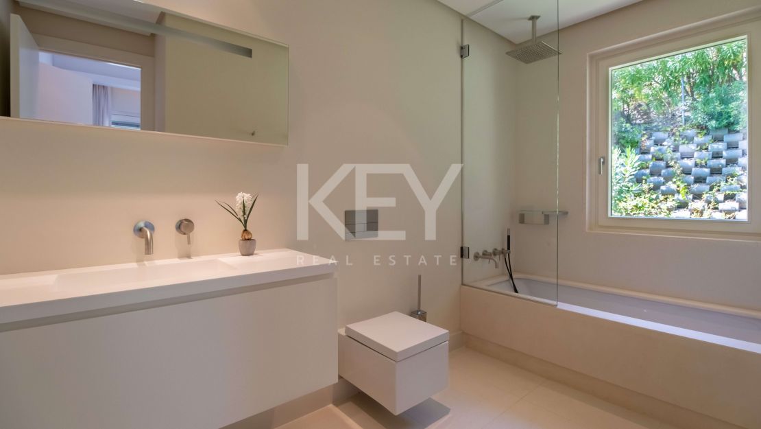 Villa Contemporánea de Alta Calidad en La Zagaleta, Benahavis