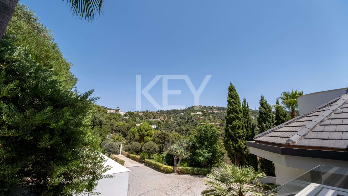 Villa Contemporánea de Alta Calidad en La Zagaleta, Benahavis