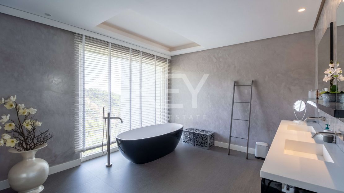 Villa Contemporánea de Alta Calidad en La Zagaleta, Benahavis