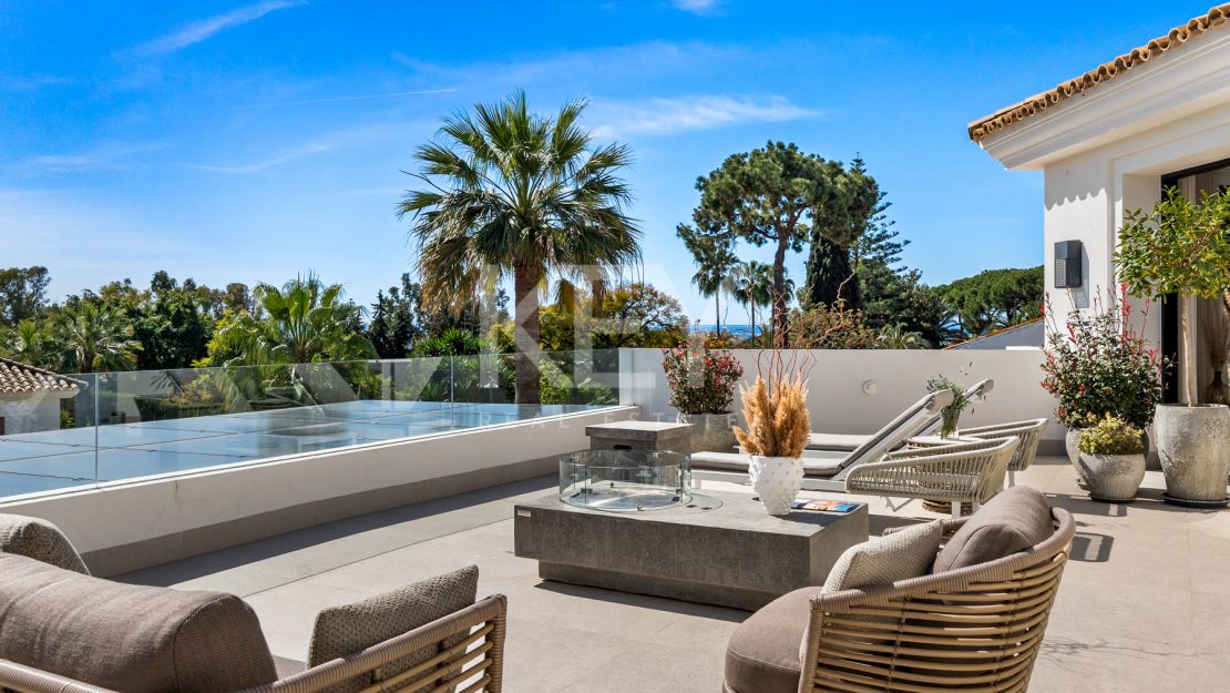 Elegante Villa Matilda a solo 100 metros de las mejores playas en La Reserva de Los Monteros, Marbella Este