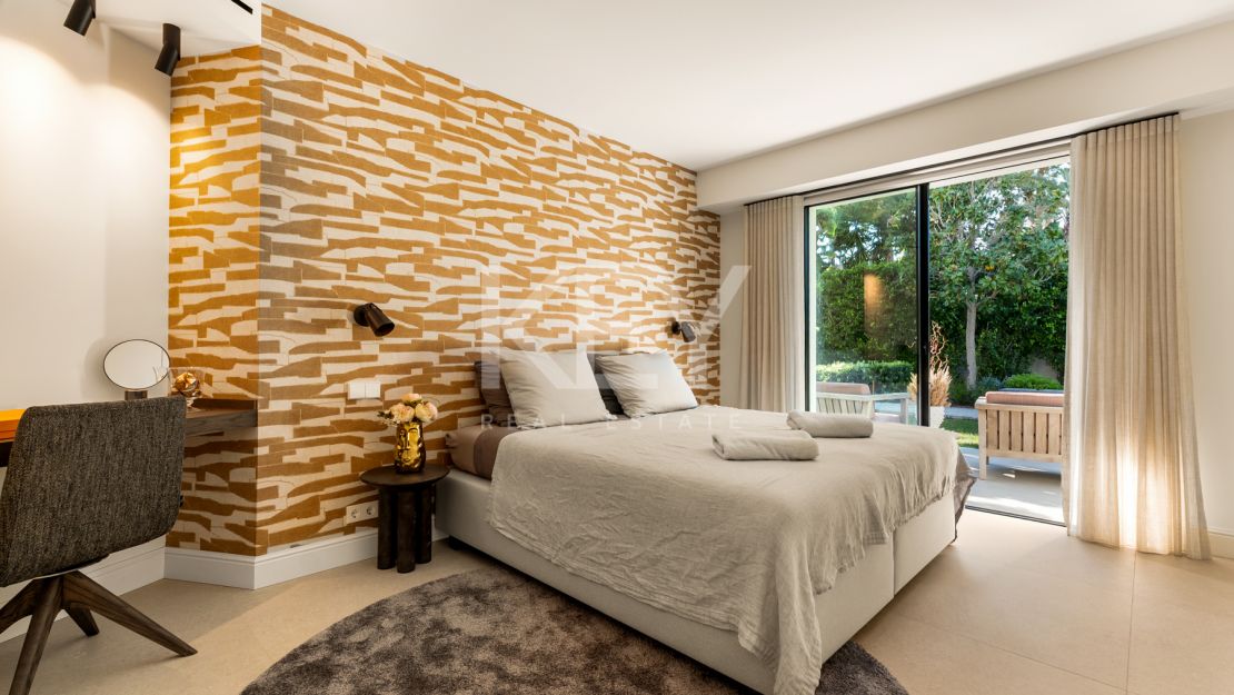 Elegante Villa Matilda a solo 100 metros de las mejores playas en La Reserva de Los Monteros, Marbella Este